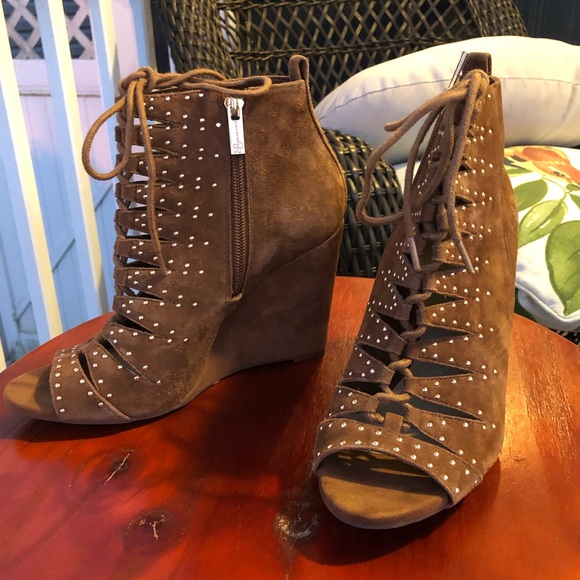 Jessica Simpson Shoes - Jessica Simpson NWOB Studded Barlett Booties 8M